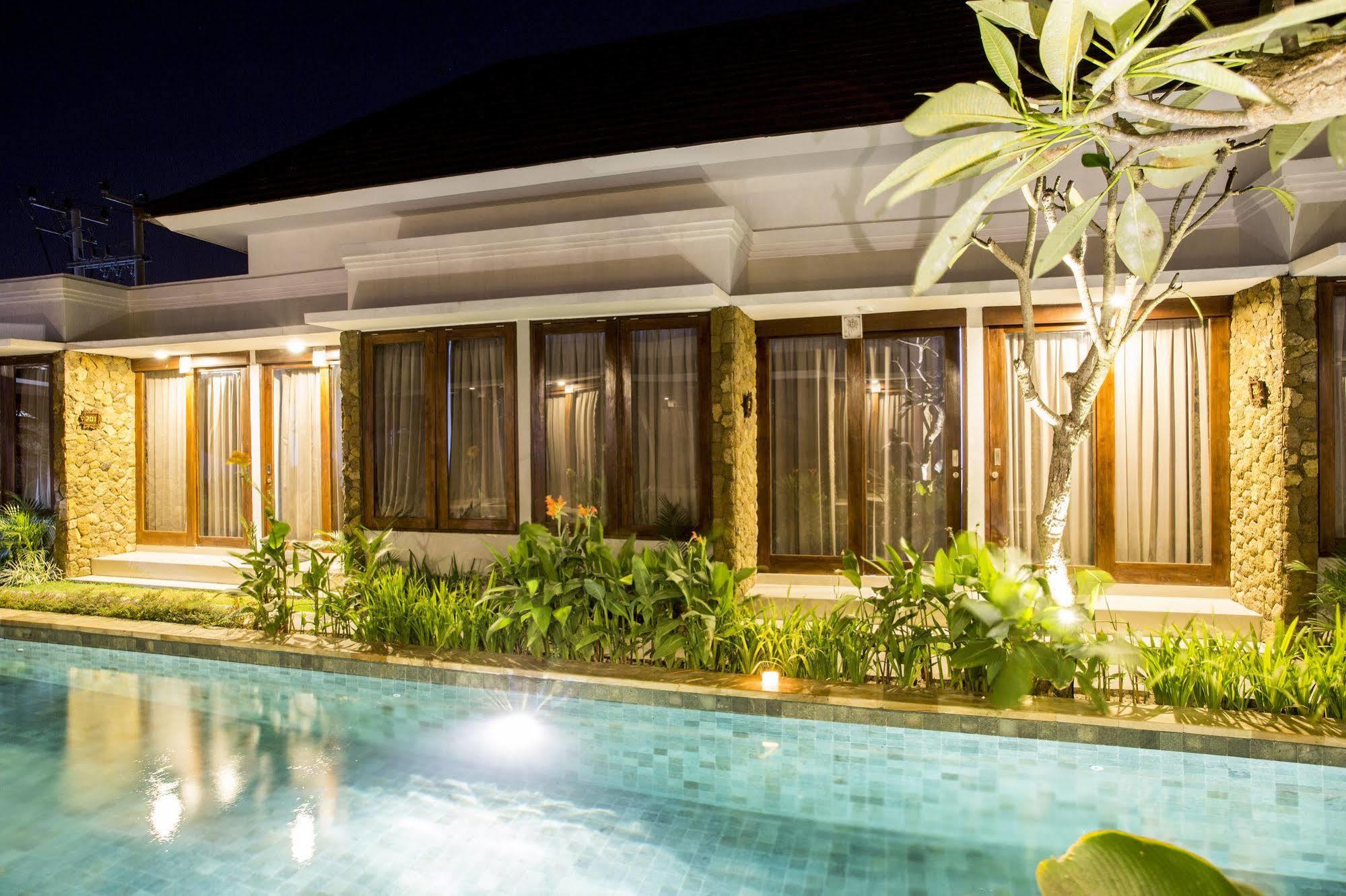 The Light Bali Villas Kerobokan Buitenkant foto