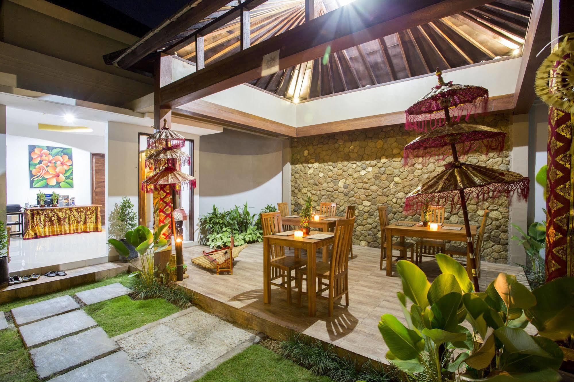 The Light Bali Villas Kerobokan Buitenkant foto